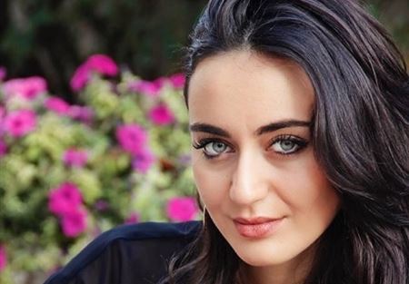 فايا يونان  أول مطربة عربية تدخل موسوعة غينيس