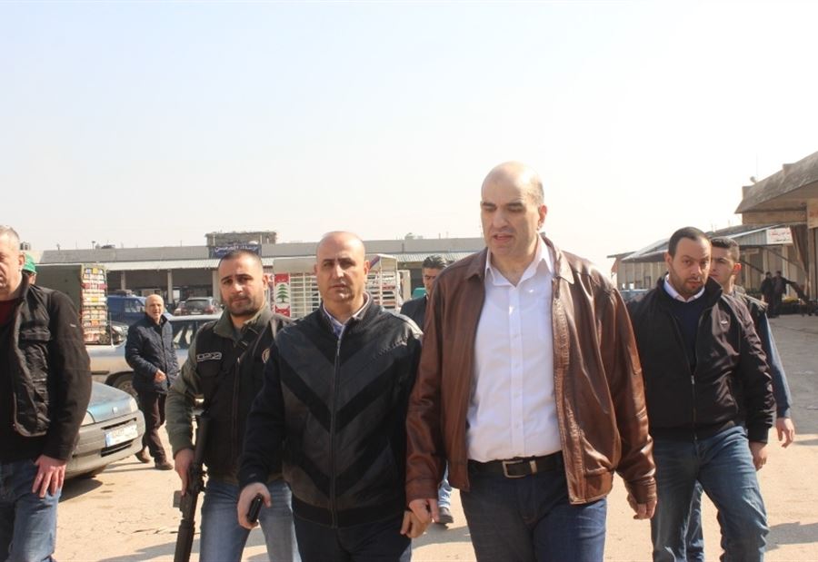 بالصورة: ضبط 2400 كيلو بصل فاسد في اسواق الفرزل
