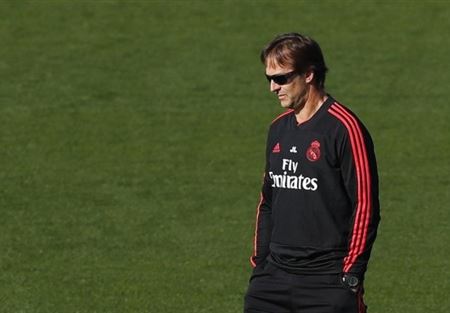 مدرب ريال مدريد في حيرة قبل الكلاسيكو مدرب ريال مدريد في حيرة قبل الكلاسيكو