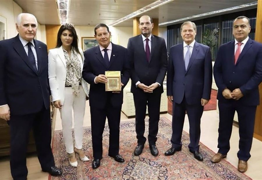 مراد يختتم جولته... ووعد برازيلي