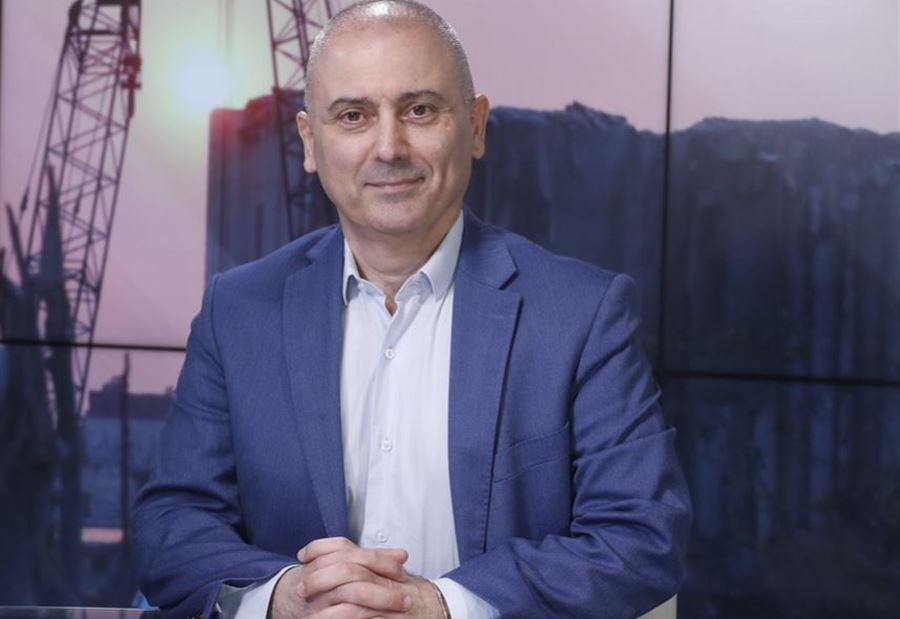 إهانة سوريّة لـ لبنان... محفوض يكشف "نوايا الأسد" بملف الترسيم! إهانة سوريّة لـ لبنان... محفوض يكشف "نوايا الأسد" بملف الترسيم!