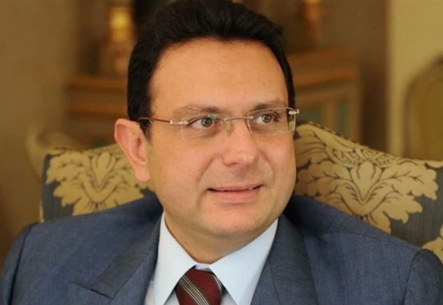 الخازن "يلطش" باسيل من بوابة "دافوس" و"الشوبينغ"