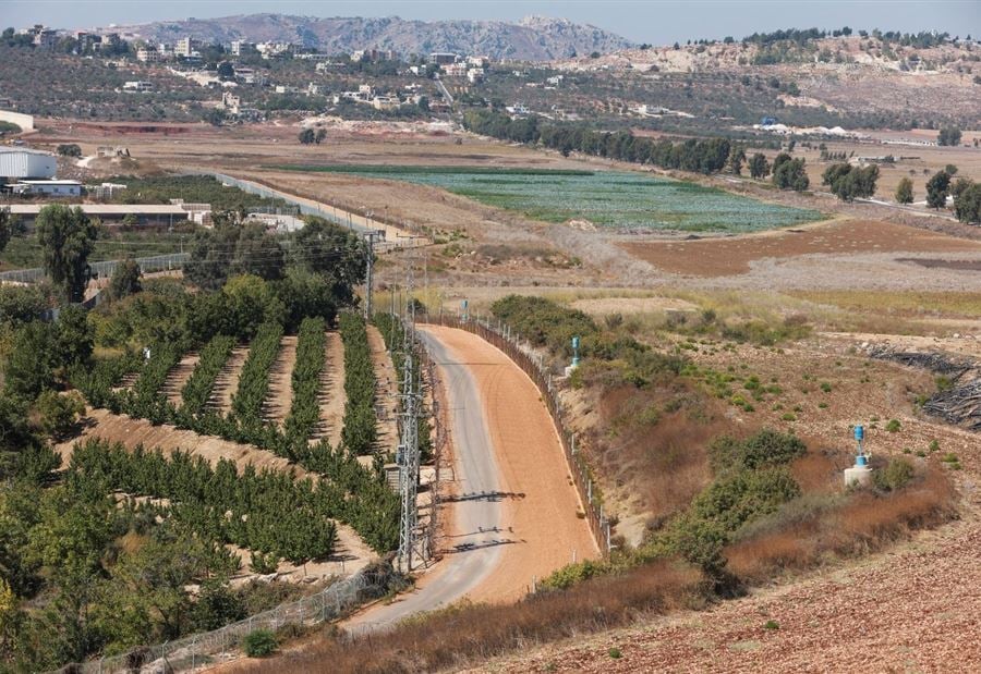 إطلاق نار وقنابل... إسرائيل تخرق الخط الأزرق عند الحدود مع لبنان!