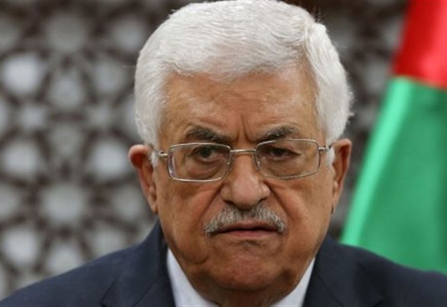 الرئيس الفلسطيني يعلن موقفه من قرار وزارة العمل 