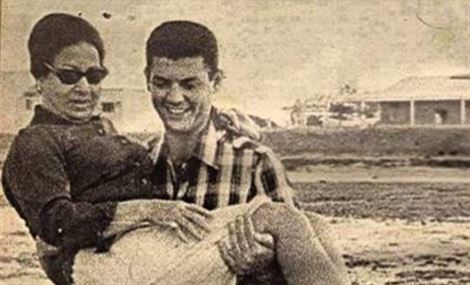 صورة نادرة لأم كلثوم تنتشر وتثير التساؤلات