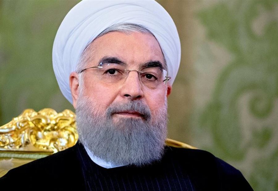 بعد إصابة معاونته بـ"كورونا"... ماذا طلب روحاني من الإيرانيين؟