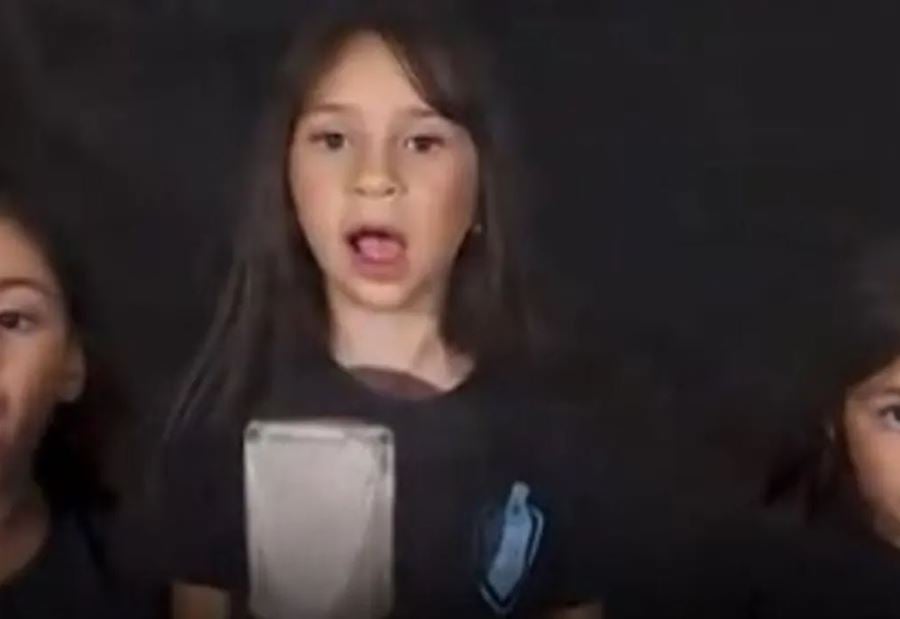 "سنبيدهم جميعاً في غزة"... أغنية لأطفال إسرائيليين "تثير الجدل"! (فيديو)