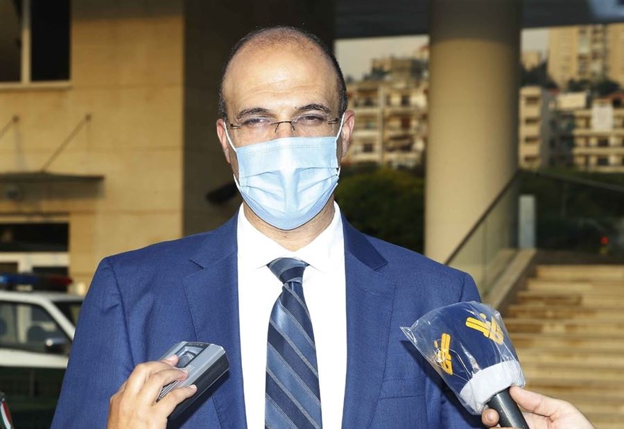 "مائدة العشاء"... إعتذارٌ لوزير الصحة!