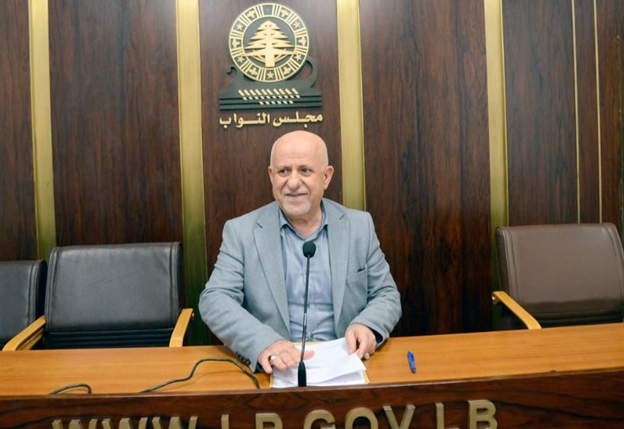 قبلان: اعتبار المجلس أنّه في جلسة حُكمية يفتقد إلى النص أو العرف قبلان: اعتبار المجلس أنّه في جلسة حُكمية يفتقد إلى النص أو العرف
