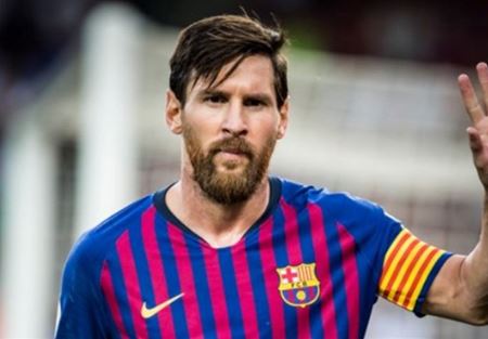 برشلونة يعلق على استبعاد ميسي من قائمة "الأفضل"