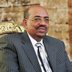 البشير يحل حكومة الوفاق الوطني السودانية