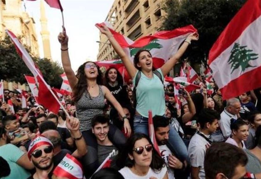 اللقاء التشاوري في إقليم الخروب: على السلطة السياسية ان تسارع بالحل السياسي