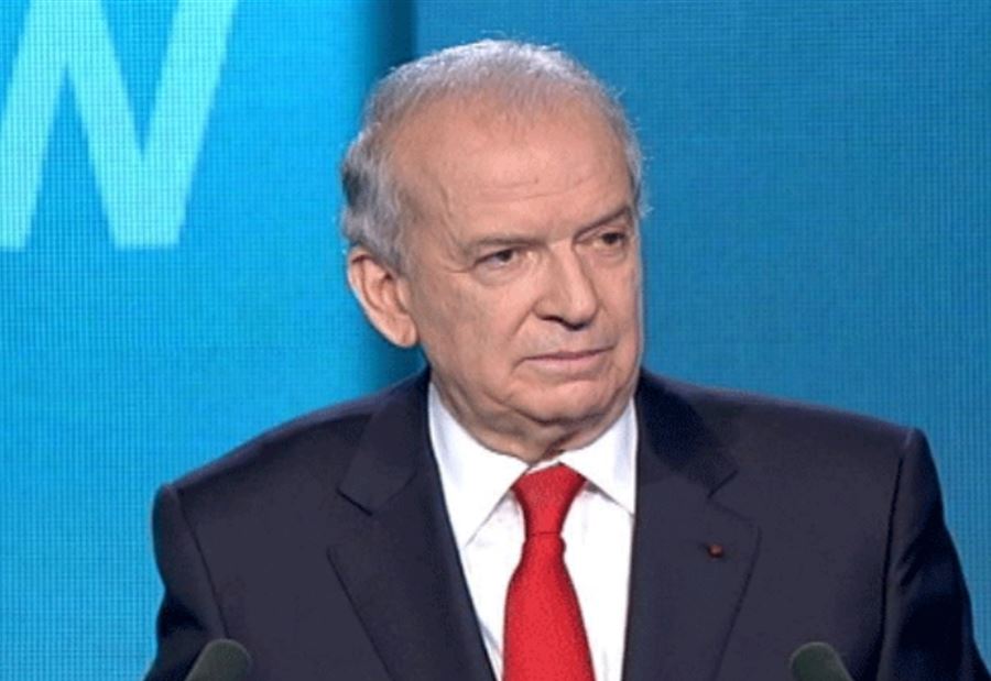 حماده وقع مشروع مرسوم إلحاق أساتذة الثانوي