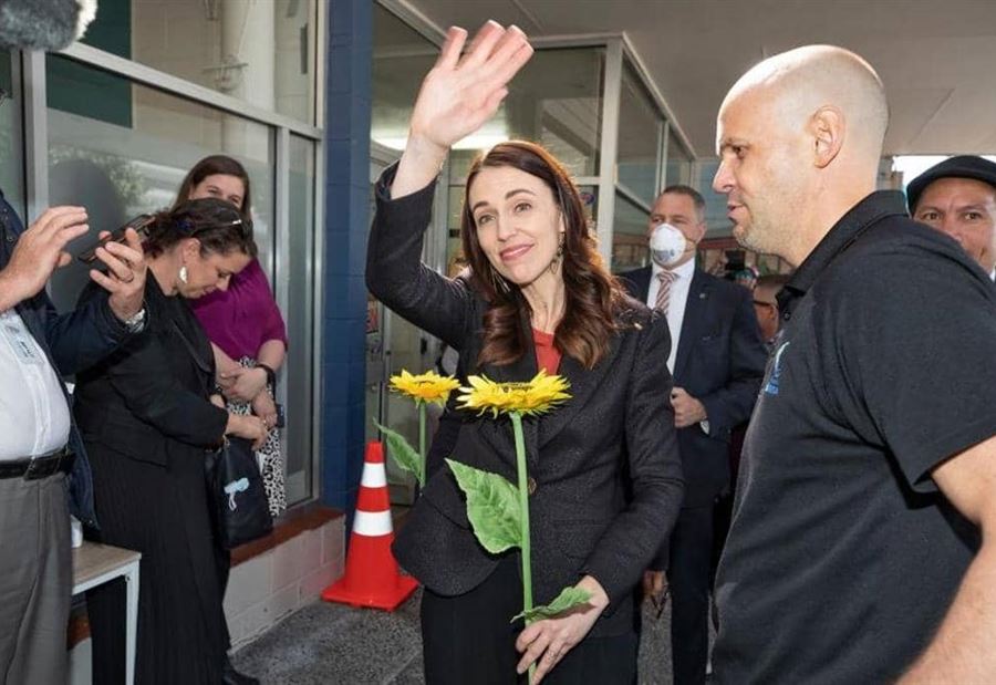 نيوزيلندا تُعاود رفع قيود كورونا  نيوزيلندا تُعاود رفع قيود كورونا