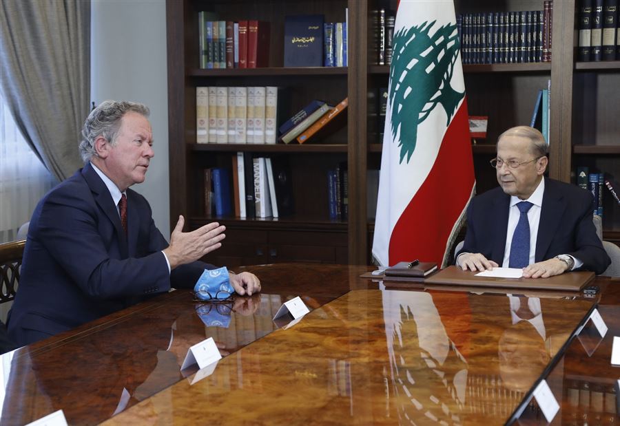 عون يُتابع "المساعدات الغذائية" لـ لبنان عون يُتابع "المساعدات الغذائية" لـ لبنان