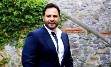 فنانون لبنانيون غنوا للحرية.. ثمّ غنوا لبشار الأسد 