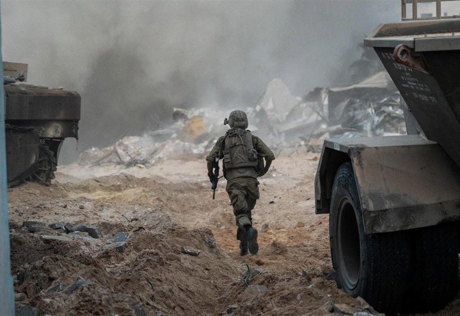 من وحدة المظليين... مقتل جندي اسرائيلي خلال معارك غزة