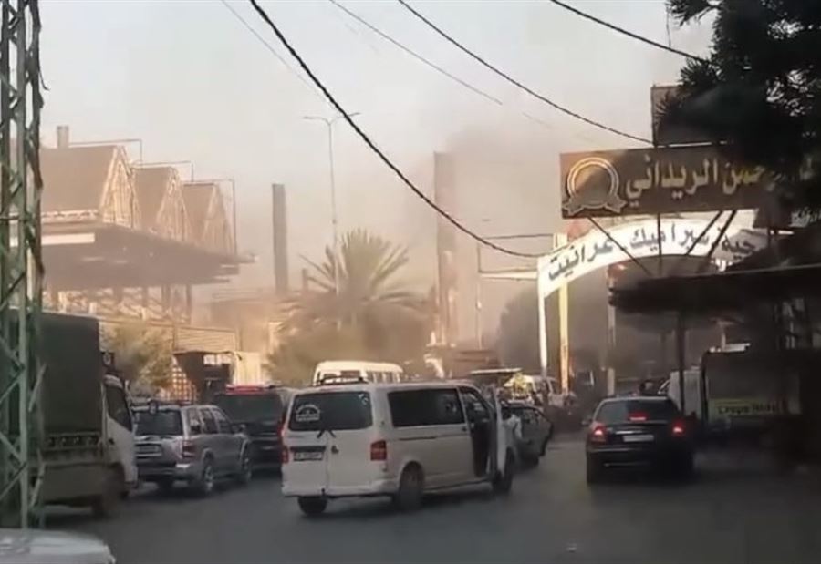شلّ حركة السير... تحرّك غاضب في بلدة شمالية (صور)
