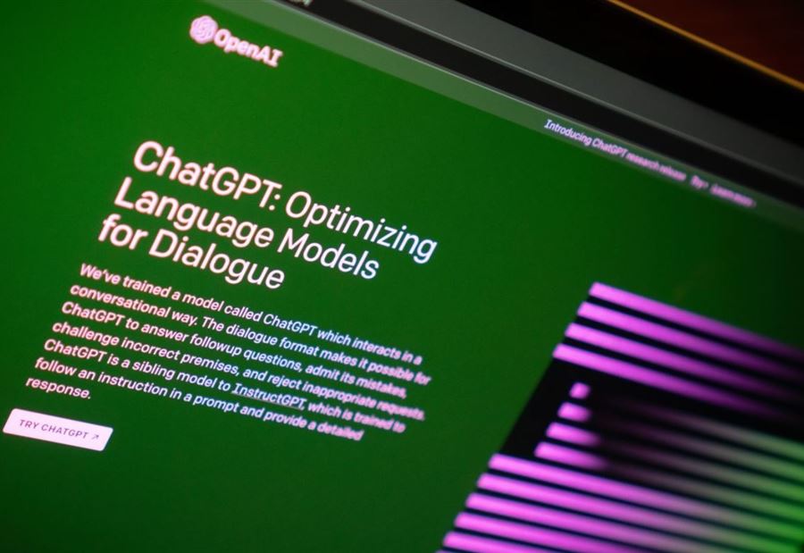 "ChatGPT" يعدّ مشروع معاهدة سلام بين روسيا وأوكرانيا