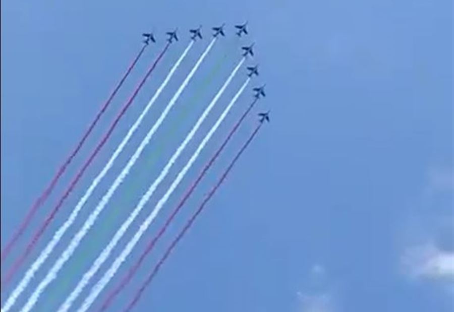 إستعراض جوّي فرنسي في سماء لبنان (فيديو)