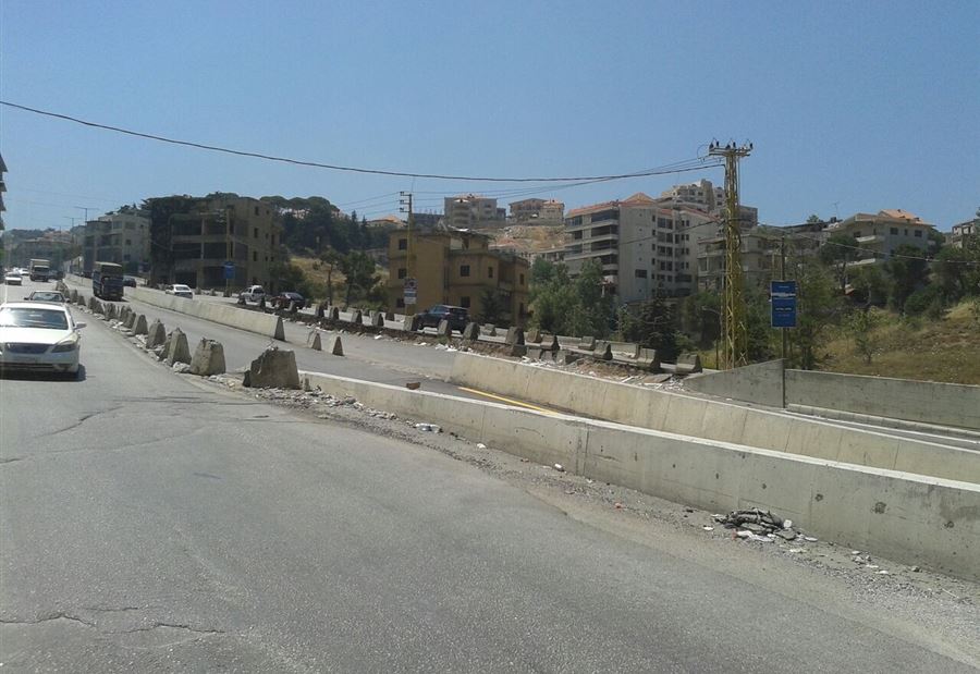 على طريق بحمدون... سقوط قتيل وجريح جراء "حادث تصادم" بين مركبتين