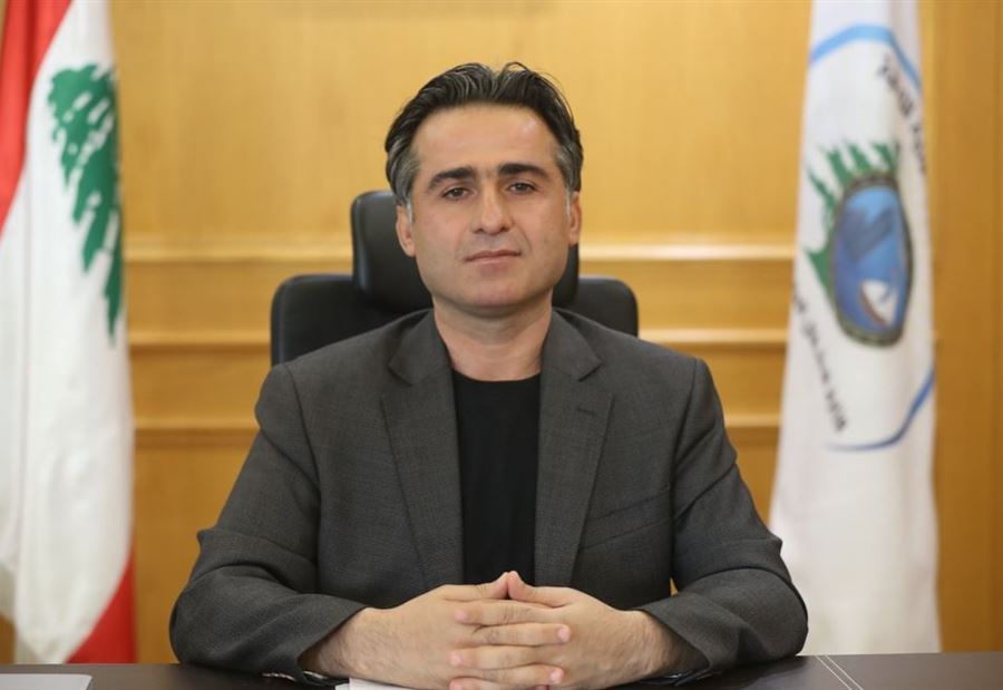 إنفجار قنبلة في حديقة منزل وزير الأشغال 