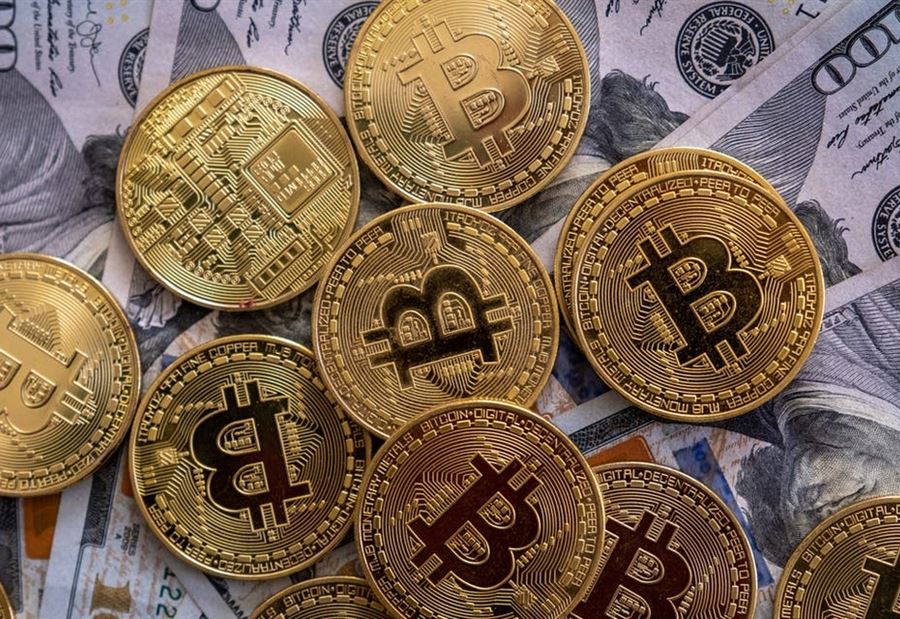 أسعار بيتكوين تقفز!