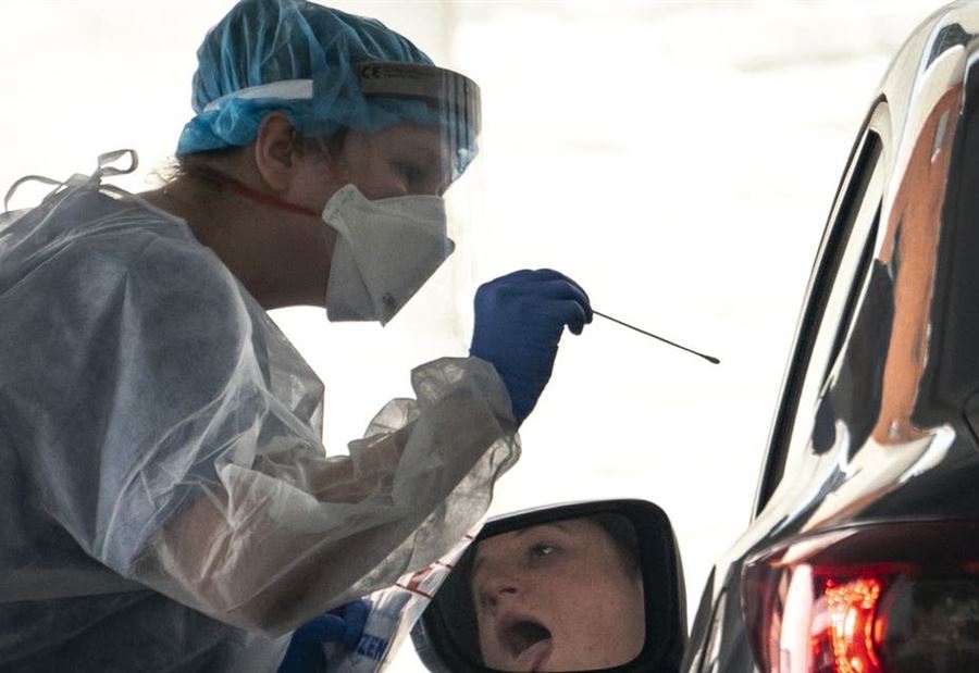 كورونا يَكسر حاجز الـ 30 مليون إصابة في العالم كورونا يَكسر حاجز الـ 30 مليون إصابة في العالم