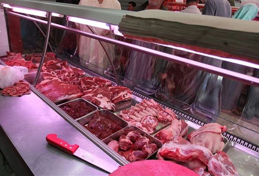 لبيعهما لحوما غير طازجة... محضرا ضبط في حق ملحمتين لبيعهما لحوما غير طازجة... محضرا ضبط في حق ملحمتين