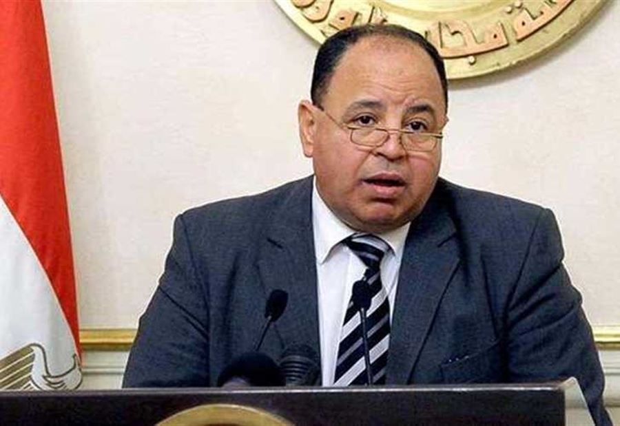 وزيرٌ مصري يتحدث عن إفلاس لبنان 