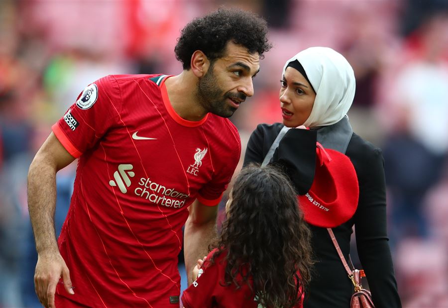 "حالة من الذهول"... الكشف عن تفاصيل سرقة فيلا محمد صلاح
