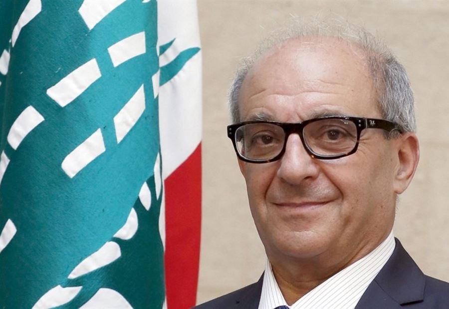 "الوضع متّجه نحو الإيجابية".. كلاس لـ شباب لبنان: سافروا ولا تهاجروا!