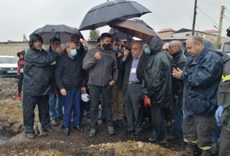 غجر في العبدة لمُتابعة أعمال صيانة أنابيب النفط غجر في العبدة لمُتابعة أعمال صيانة أنابيب النفط