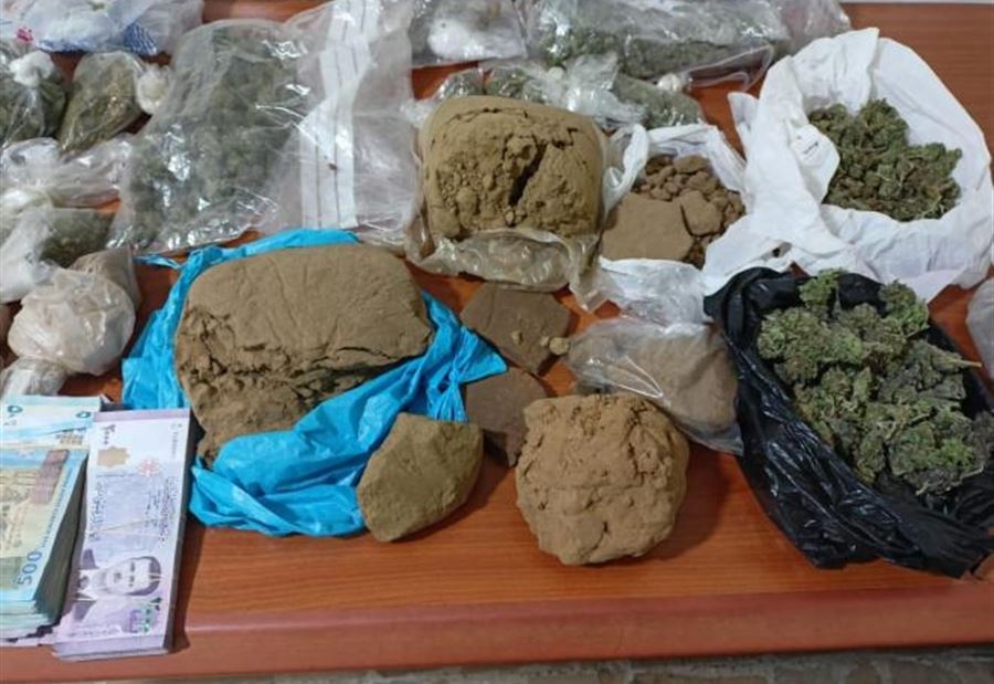 "جرائم سرقة ومخدّرات"... توقيف شخصين في زوق مصبح