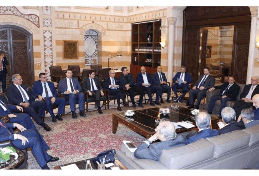 لقاءٌ تشاوريّ في السراي... ماذا في التفاصيل؟