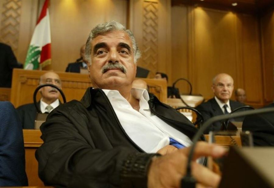 بين طائرة رفيق الحريري وسيارة نجيب ميقاتي! بين طائرة رفيق الحريري وسيارة نجيب ميقاتي!