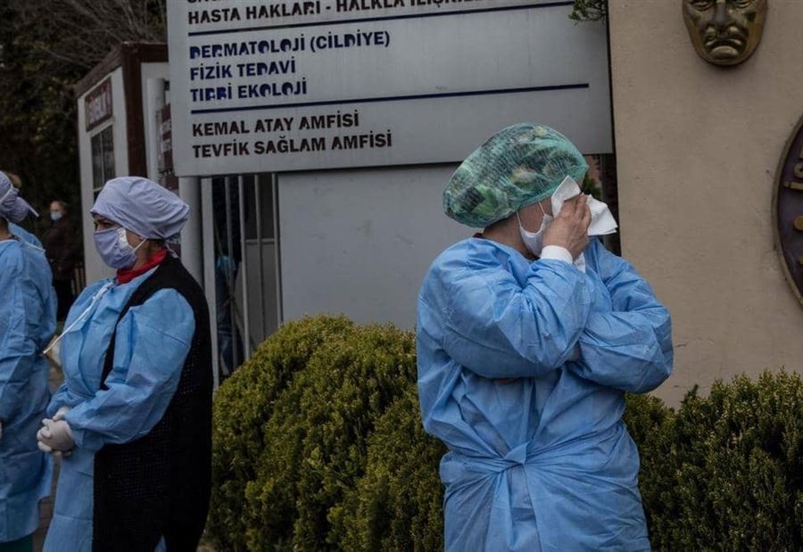 تركيا تُسجّل مستوى قياسيًا من الإصابات بـ كورونا" تركيا تُسجّل مستوى قياسيًا من الإصابات بـ كورونا"