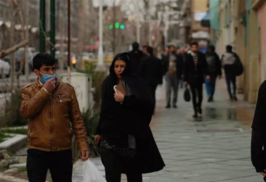 بالفيديو: اعتقالُ إيرانية بتهمة ركوب الدراجة دون حجاب