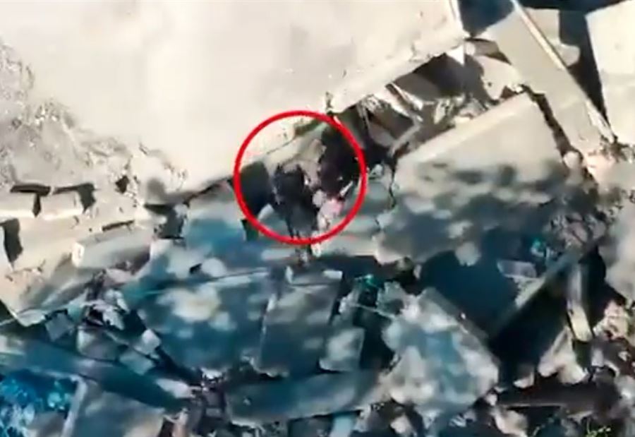 دمّرت مستودعاً على عمق 7 أمتار... عملية للجيش الإسرائيلي جنوب لبنان (فيديو) دمّرت مستودعاً على عمق 7 أمتار... عملية للجيش الإسرائيلي جنوب لبنان (فيديو)