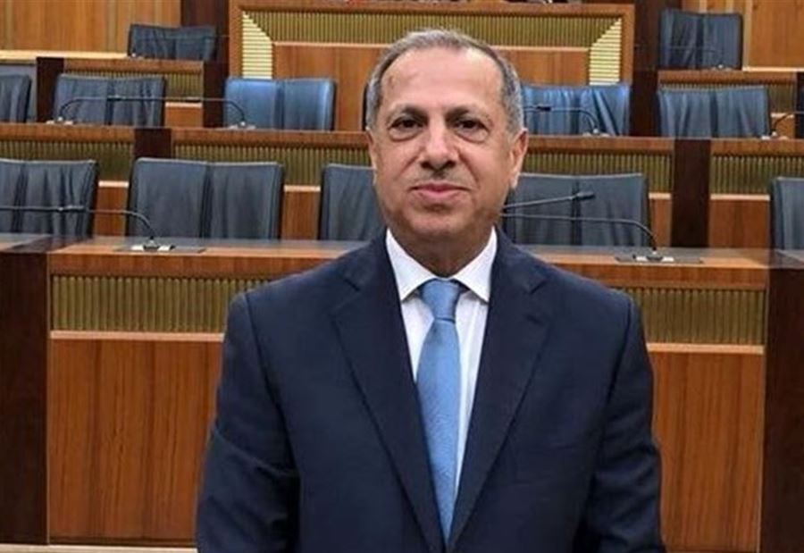 طرابلسي يدعو للتحرك قبل "الانهيار"
