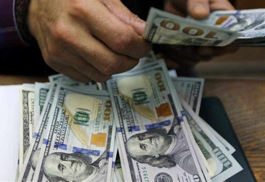 نقابة الصرّافين تُعلن الإتفاق على وضع حدّ للدولار