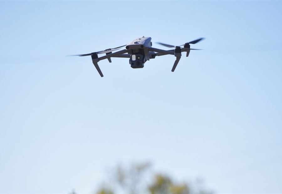 خلال الساعة الأخيرة... إسرائيل تعترض مسيّرتيْن من لبنان