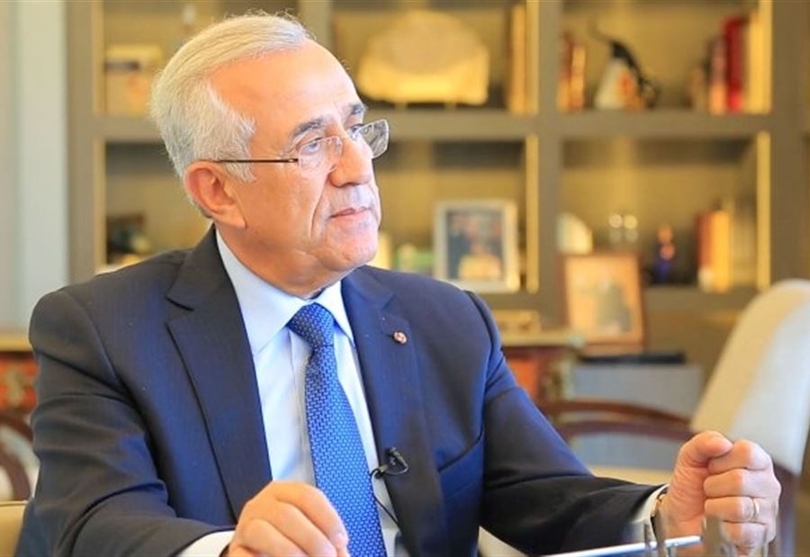 سليمان: "حذار من تخفيض الرواتب"