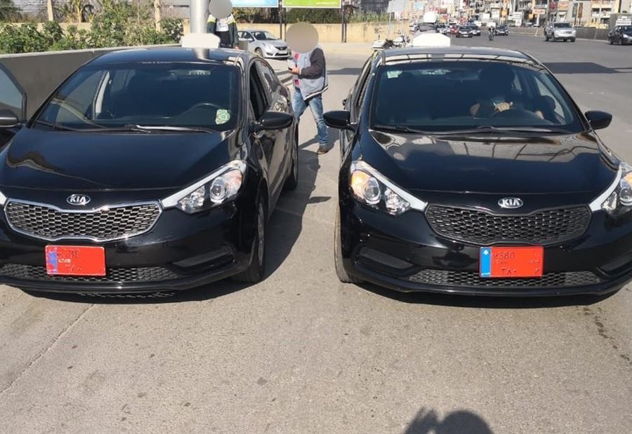 بالصورة: توقيف "توأمين" يحملان نفس رقم اللوحة!
