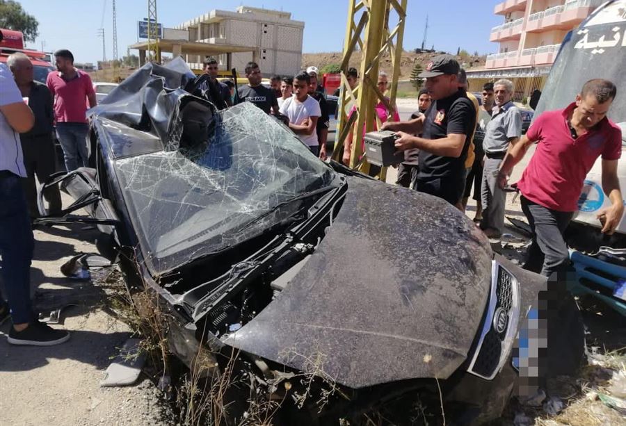 بالصور: حادث سير "مروّع" على طريق عام تلال!