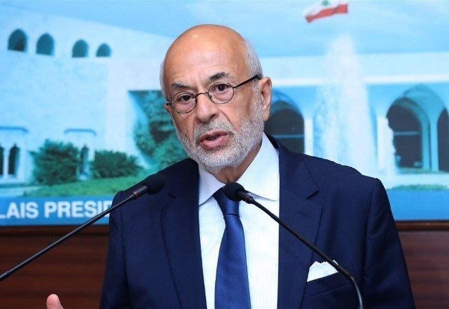 شهيب يهنئ أساتذة "اللبنانية"