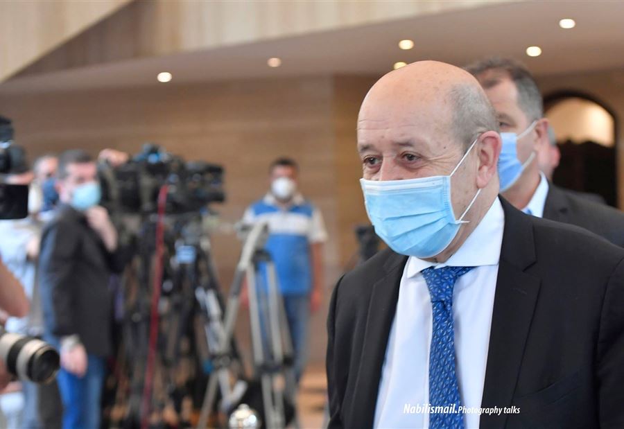 لودريان غير راضٍ؟!