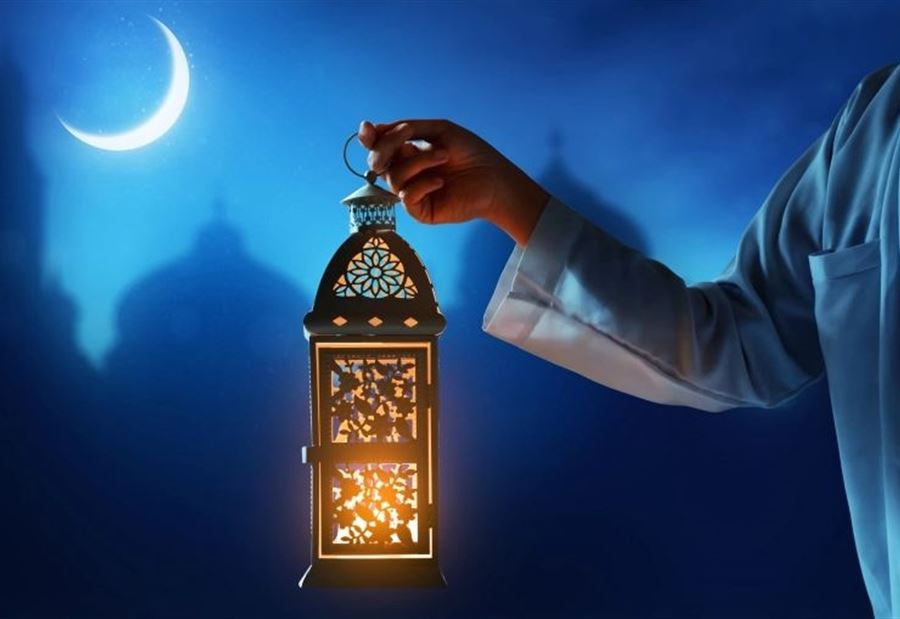 مكتب الوكيل الشرعي العام للإمام الخامنئي يعلن أوّل أيّام رمضان 