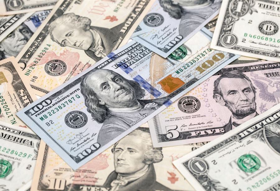 كم بلَغ سعر دولار السوق السوداء صباح اليوم؟ 