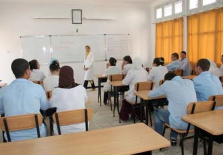 أساتذة المواد الاجرائية طالبوا بو صعب بدفع مستحقاتهم